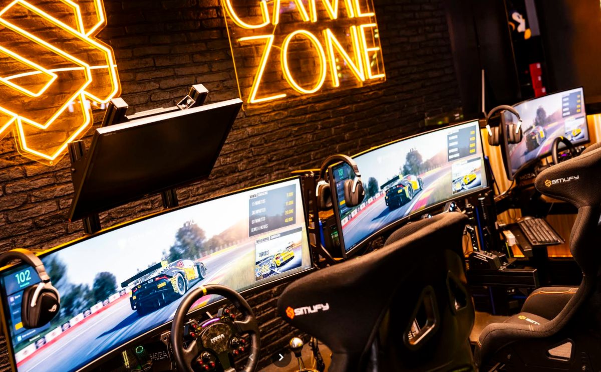 Diamond Esports Center simracing