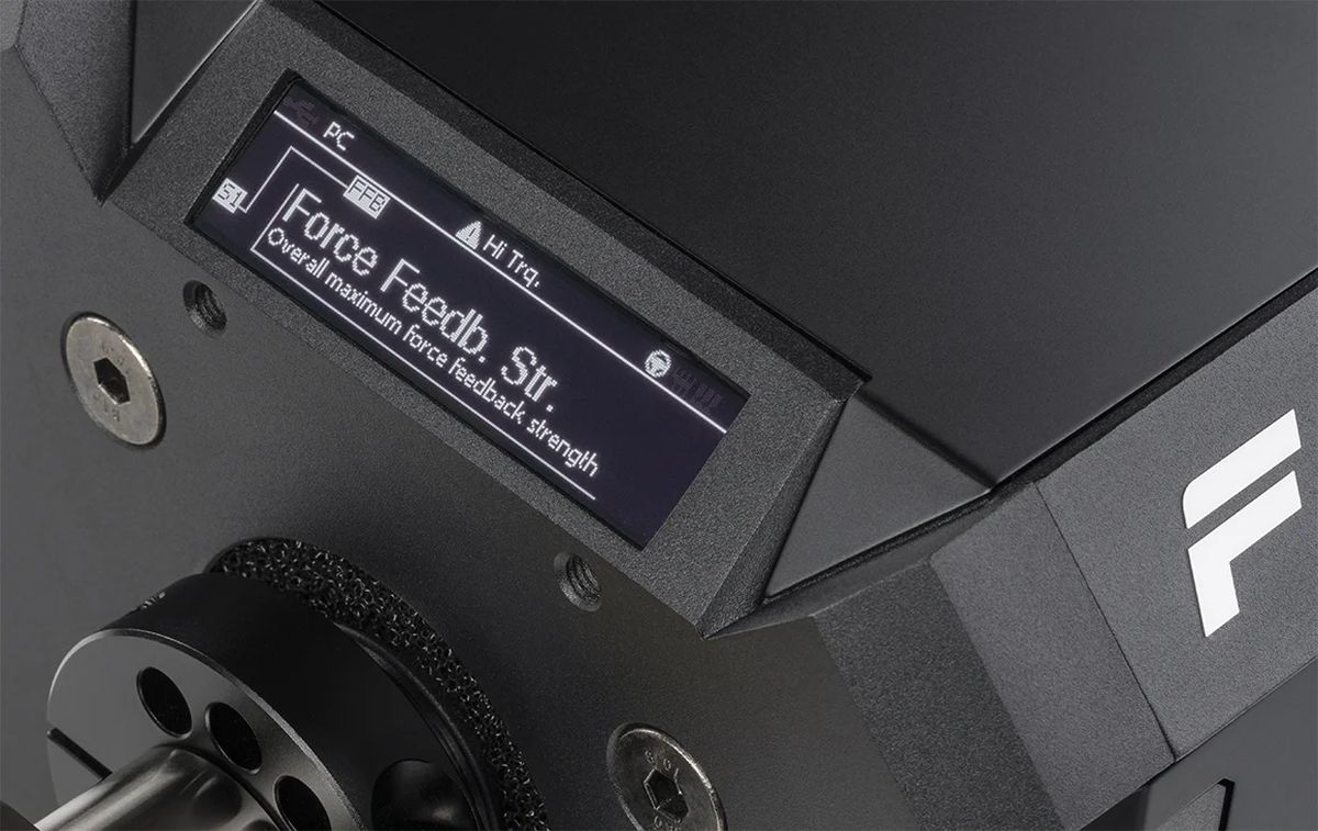 Simulador de conduccion y pruebas de hardware simracing